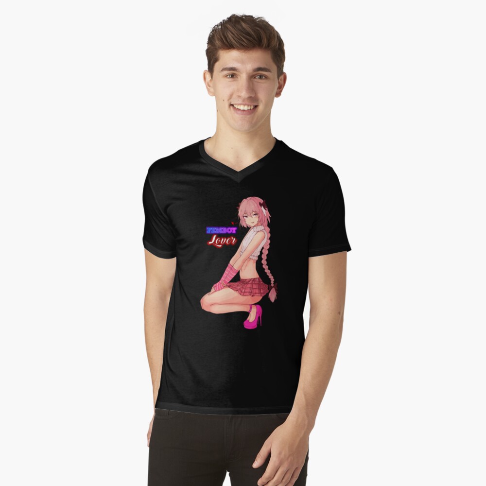 Vista previa del artículo con la obra «Camiseta de cuello en V», diseñado y vendido por FotoLibreStudio.