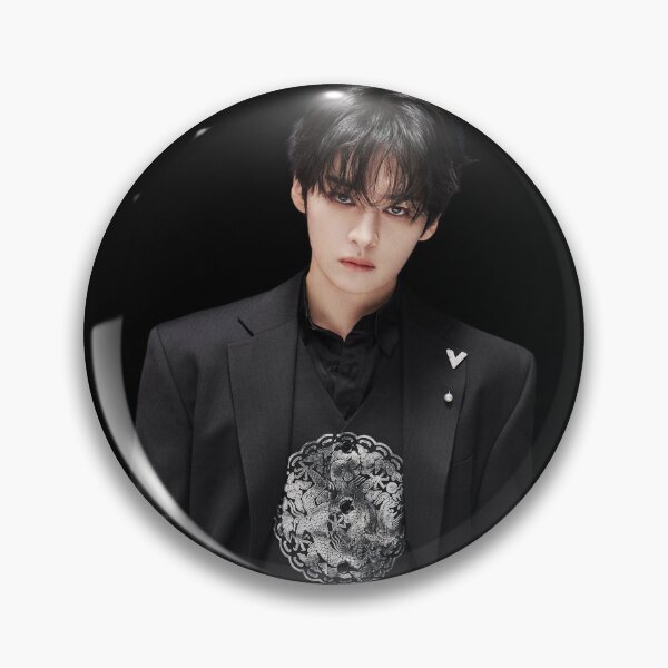 Artikelvorschau, LeeKnow Stray Kids entworfen und verkauft von jaofnn.