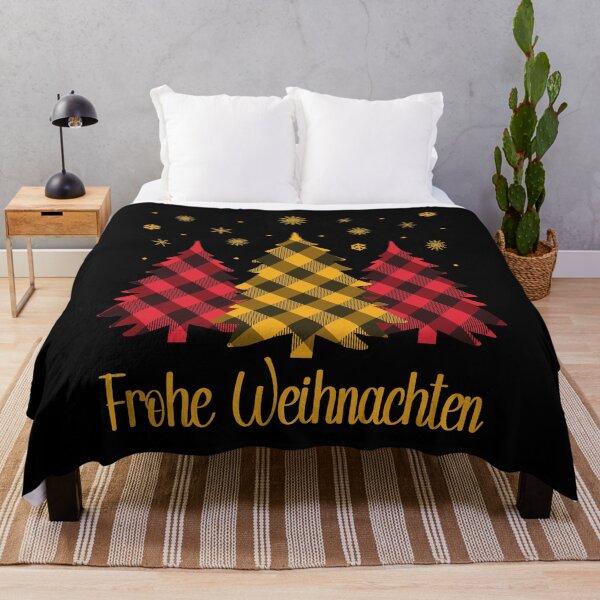 Artikelvorschau, Frohe Weihnachten karierte Weihnachtsbäume deutsche Flagge färbt Weihnachtsfeiertag entworfen und verkauft von Bad Kitty Designz.