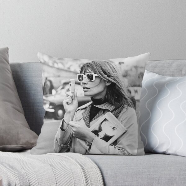 Artikelvorschau, Francoise Hardy Modefotografie - Vogue-Fotoshooting in Schwarz-Weiß entworfen und verkauft von HoneymoonHotel.
