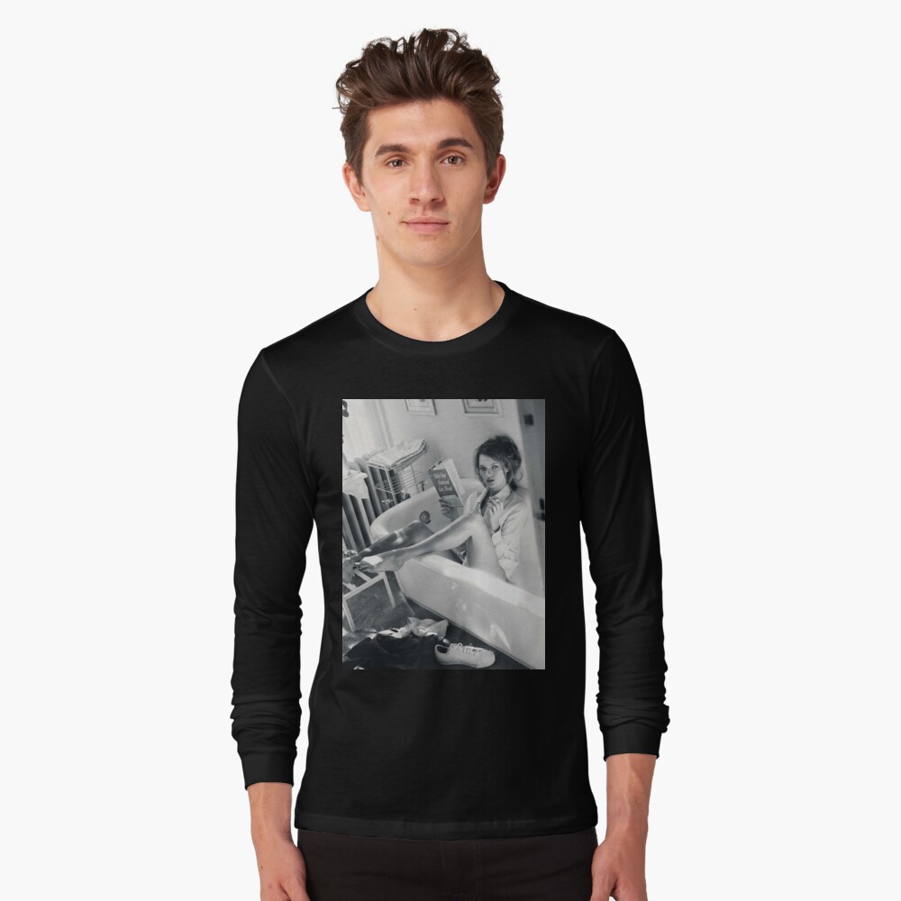 Vista previa del artículo con la obra «Camiseta de manga larga», diseñado y vendido por HoneymoonHotel.