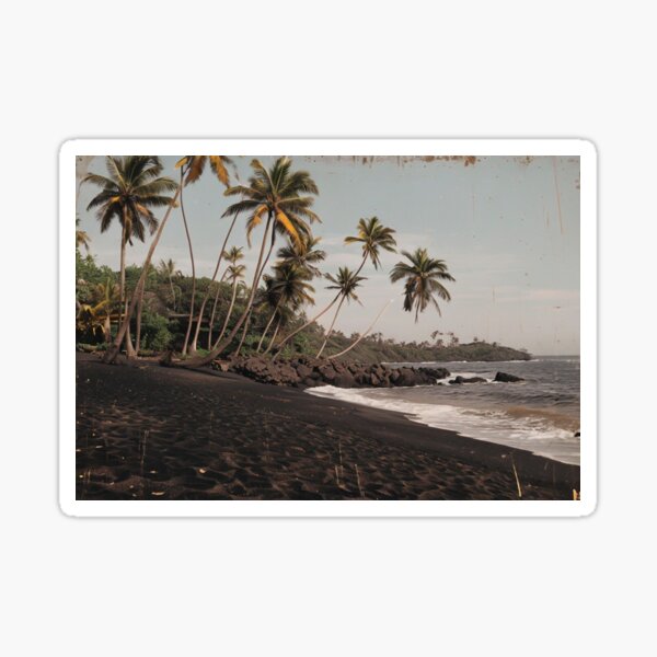 Aperçu de l'œuvre Plage de sable noir de Punaluu créée et vendue par Lily Lola.