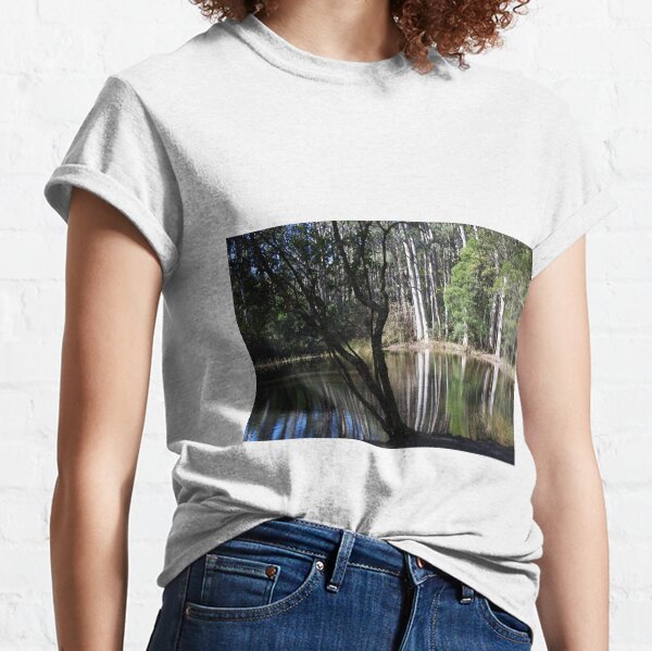 Sanitorium Lake, Victoria Classic T-Shirt