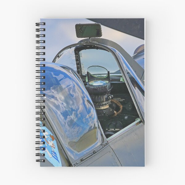Artikelvorschau, Spitfire-Cockpit entworfen und verkauft von Colin Williams Photography.