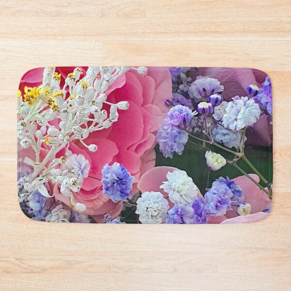 Item preview, fresh flowers designed and sold by Tereza Pilar  Art.