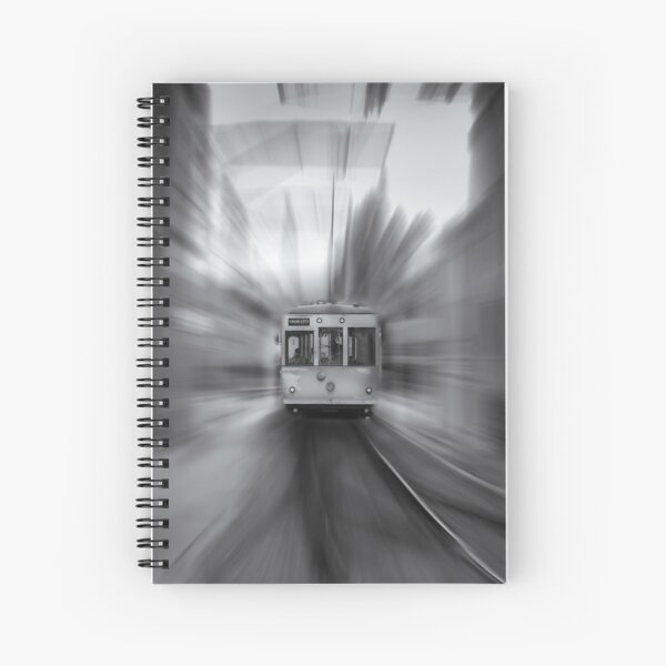 Aperçu de l'œuvre Un train BLUR YBOR CITY FLORIDE créée et vendue par EyezWatchin.