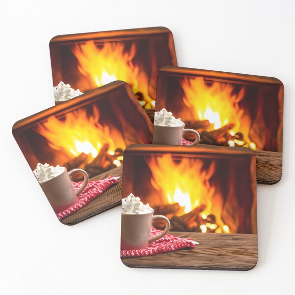 Aperçu de l'œuvre Scène de cheminée de vacances chaleureuse avec chocolat chaud créée et vendue par DesignAnother.