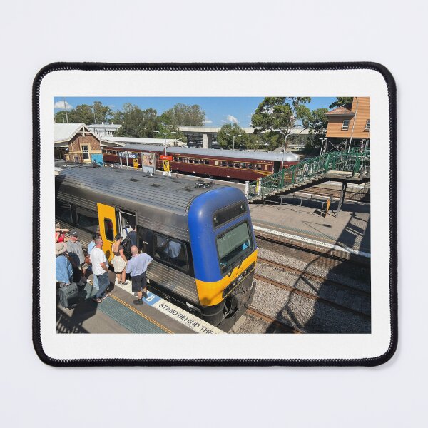 Item preview, Endeavour and 620/720 railcar at Maitland designed and sold by kaytorahk909.