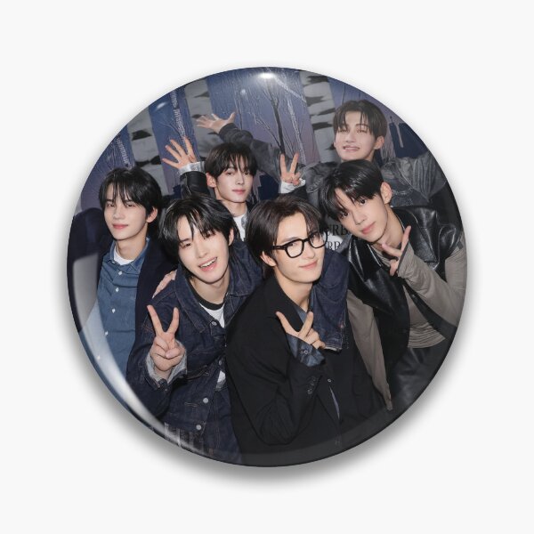 Item preview, TWSii (KPOP) designed and sold by jaofnn.