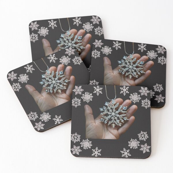 Artikelvorschau, Weihnachtsglanz der Schneeflocken! entworfen und verkauft von FreeSpiritArt4U.