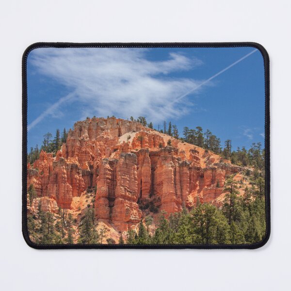 Artikelvorschau, Rote Felsen, grüne Bäume und blauer Himmel entworfen und verkauft von RJsphotography and More.