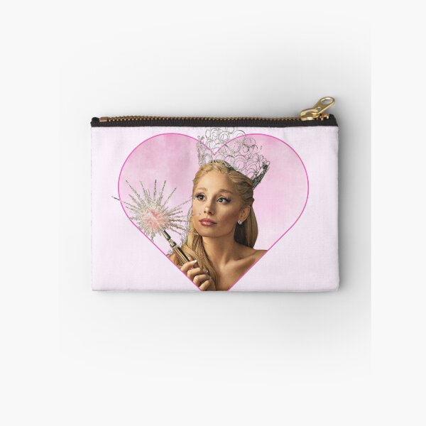 Aperçu de l'œuvre Glinda en forme de coeur créée et vendue par hrencso.