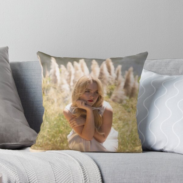 Item preview, Natalie Sing designed and sold by mevillaKareen.