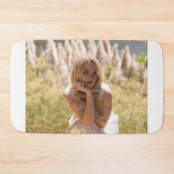 Item preview, Natalie Sing designed and sold by mevillaKareen.