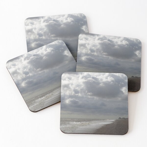 Artikelvorschau, Der Strand, Aldeburgh, Suffolk entworfen und verkauft von wiggyofipswich.