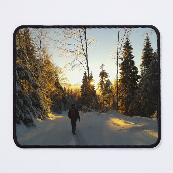 Artikelvorschau, Spaziergang im Winter entworfen und verkauft von KeepCalmAndGo.