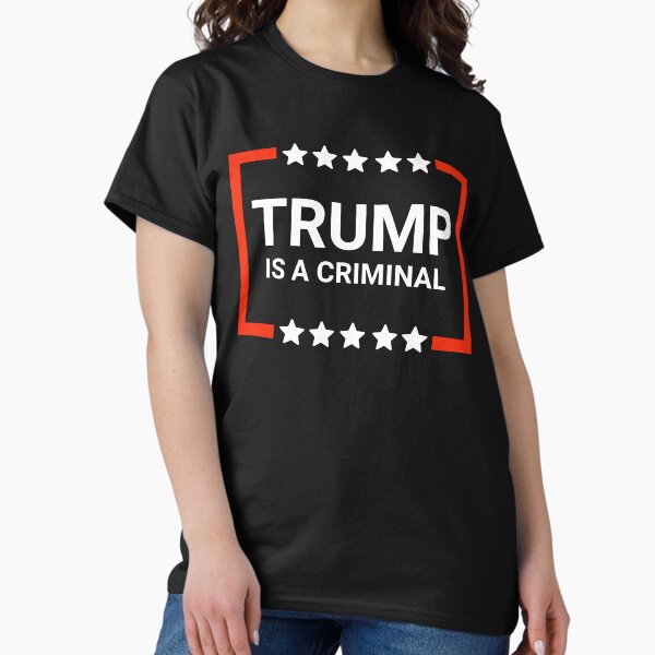 Vista previa del artículo con la obra «Trump es un criminal», diseñado y vendido por Rachel the Artist .