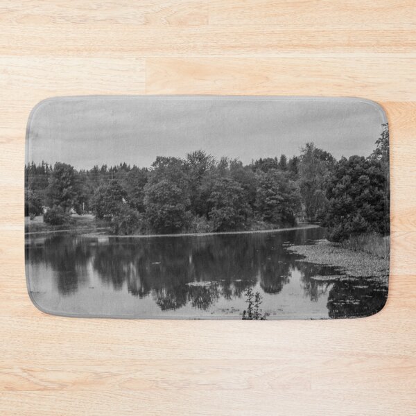 Item preview, #354 - Lakeside in Black and White designed and sold by lewiswhatsisnme.