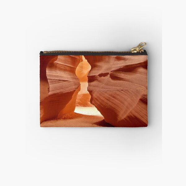 Aperçu de l'œuvre Contours d'Antelope Canyon créée et vendue par Adam Gormley.