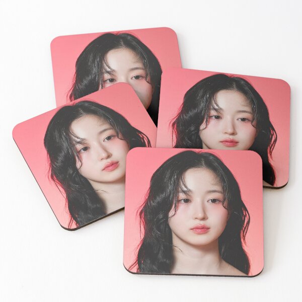 Artikelvorschau, NMIXX HAEWON NMIXX SIEH, DASS NMIXX HERAUSSTEHT LIEBE IST EINSAM NSANTWORT entworfen und verkauft von Valereekmerch.