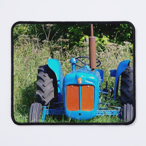 Item preview, Fordson Dexta traktor  in castleton derbyshire England  designed and sold by Simon-dell.