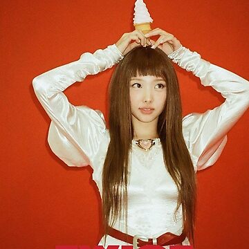 Twice NAYEON 着用★【Unfortunate Portrait】Dino Tee 関税無料 Twice NAYEON 着用☆【Unfortunate Portrait】Dino Tee 関税無料