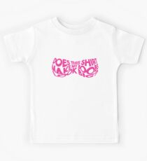 Does This Make My Boobs Look Big Funny Novelty Pink T Shirt Kids Tee
