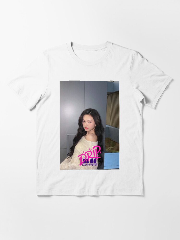 BABYMONSTER チキータ着用★IFEELLUCKY★77 layered tshirts CHIQUITA's FASHION & STYLE | [24/04/21 | BABYMONSTER