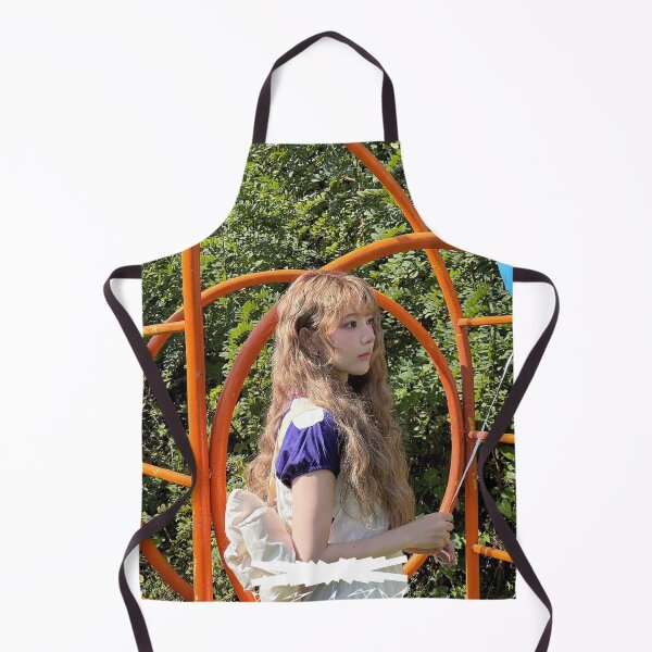 Item preview, Los Sserafim SAKURA CRAZY 1 800 caliente y divertido CRAZIER FEARNOT designed and sold by Valereekmerch.