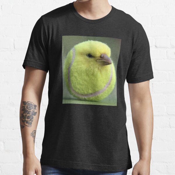 Vista previa del artículo con la obra «Pájaro con pelota de tenis. Meme divertido de pájaro con pelota. Pájaro con pelotas. Tendencia viral en las redes sociales.», diseñado y vendido por SillyMerchant.