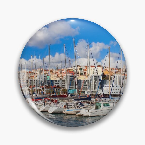 Artikelvorschau, Docks von Alcântara. Lissabon entworfen und verkauft von Tereza Pilar Art.