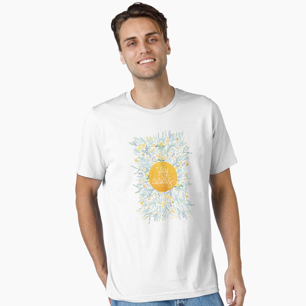 Aperçu de l'œuvre T-shirt essentiel créée et vendue par catcoq.