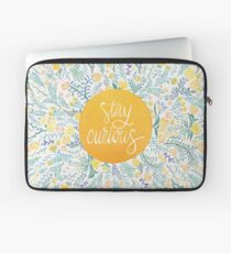 Stay Curious – Yellow & Green Laptoptasche