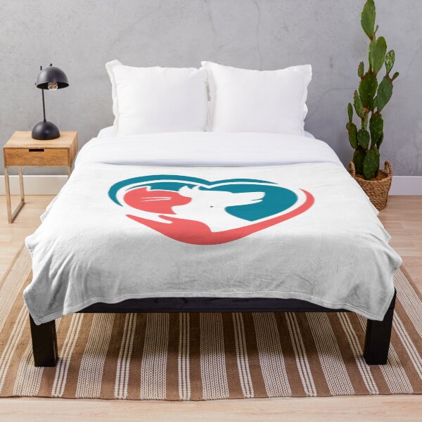 Aperçu de l'œuvre Illustration vectorielle de chien et de chat en forme de cœur créée et vendue par RubyCollection.