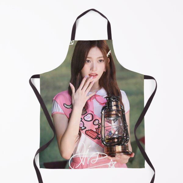 Aperçu de l'œuvre IVE SUPERNOVA LOVE IVE LEESEO ACCENDIO HEYA PLONGEZ créée et vendue par Valereekmerch.