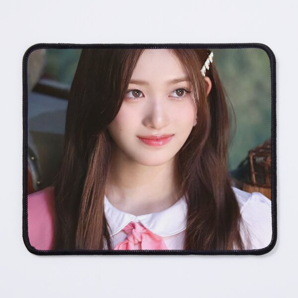Item preview, IVE SUPERNOVA LOVE IVE LEESEO ACCENDIO HEYA DIVE designed and sold by Valereekmerch.