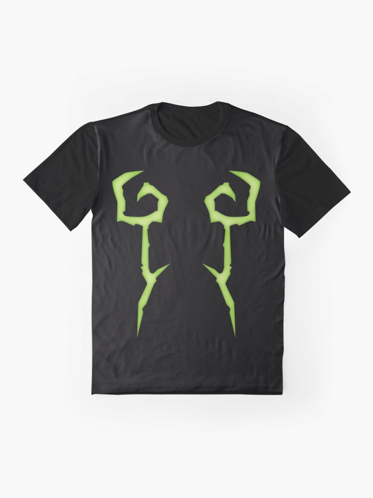Imagen 4 de 5, Camiseta gráfica con la obra Se un Demonio (Cazador), diseñada y vendida por snitts.