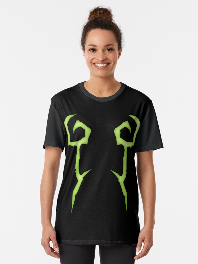 Imagen 2 de 5, Camiseta gráfica con la obra Se un Demonio (Cazador), diseñada y vendida por snitts.