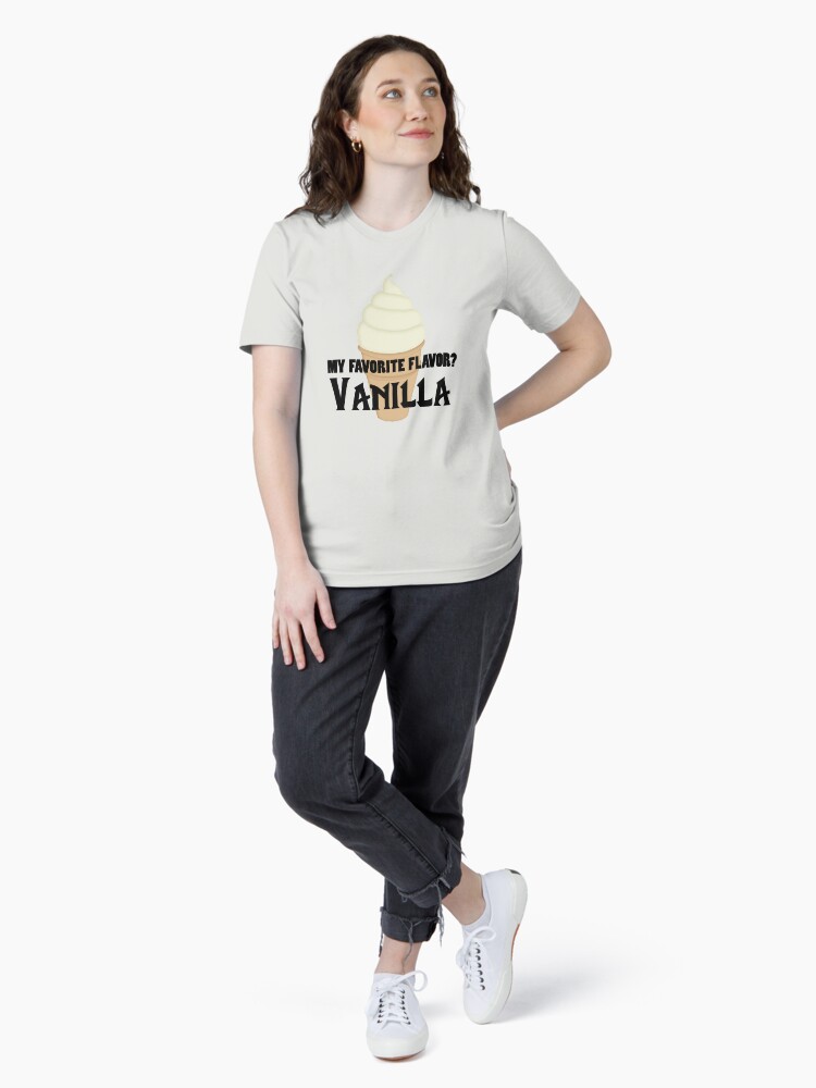 Imagen 4 de 7, Camiseta esencial con la obra Vanilla es el mejor WoW, diseñada y vendida por snitts.