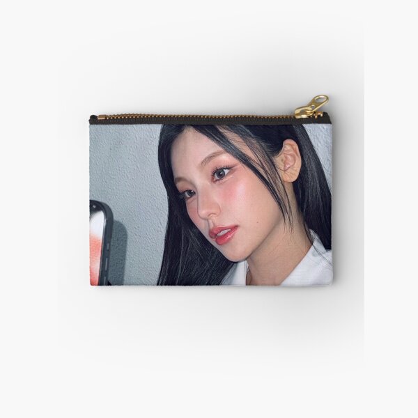 Item preview, ITZY GOLD IMAGINARY FRIEND YEJI MIDZY designed and sold by Valereekmerch.