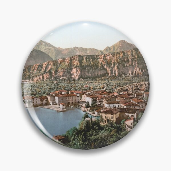 Artikelvorschau, Torbole entworfen und verkauft von 19th Century in Color.