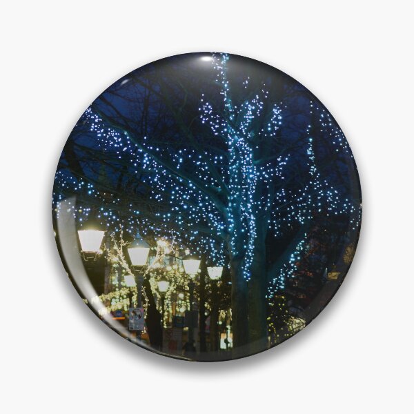 Artikelvorschau, Der Park voller Lichter entworfen und verkauft von Jouko Lehto Photography.