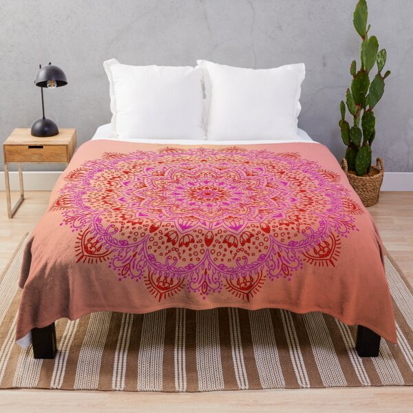 Artikelvorschau, Pink Palace – Traditionelle indische Mandala-Kunst entworfen und verkauft von cosmiccircles01.