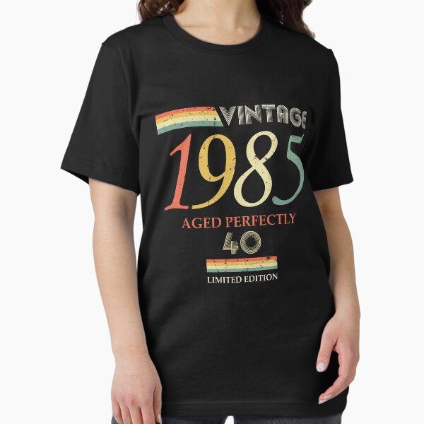 Vista previa del artículo con la obra «Regalo vintage de 1985, 40 cumpleaños, envejecido a la perfección», diseñado y vendido por RicardoTito.