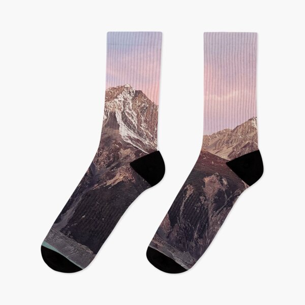 Artikelvorschau, Rosa Mount Cook entworfen und verkauft von Rachel Chuan.