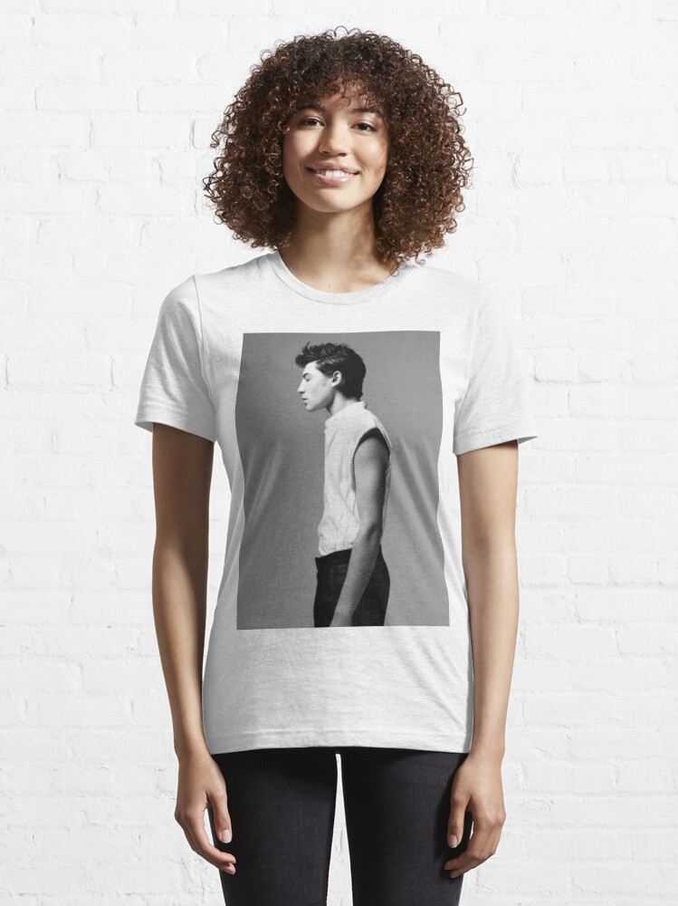 Discover ezra miller Essential T-Shirt