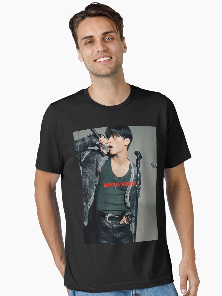 CHOI SAN ATEEZ 2025 SEASON'S GREETINGS | ROCK WILL NEVER DIE