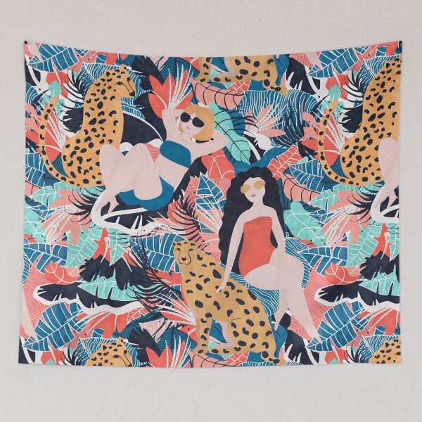 Aperçu de l'œuvre Fille tropicale avec guépard créée et vendue par Lidiebug.
