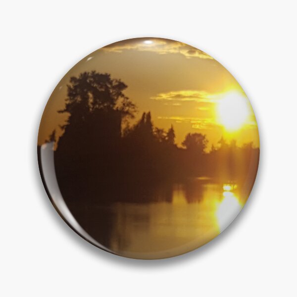 Artikelvorschau, Sonne Mond Sonnenuntergang Spiegelung Wasser Himmel entworfen und verkauft von ispeak.