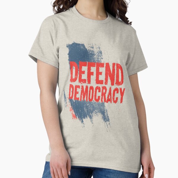 Artikel-Vorschau von Markantes Design im Grunge-Stil „Defend Democracy“, designt und verkauft von Retro Travel Design.
